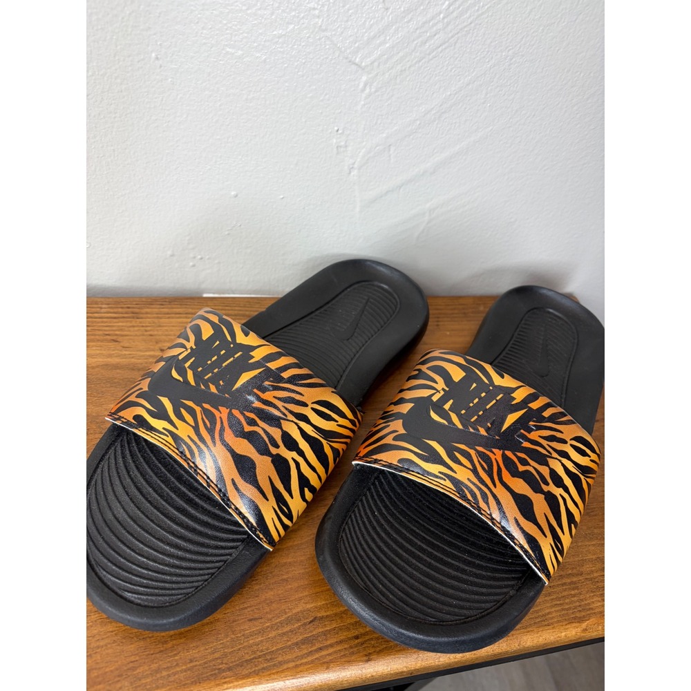 Nike Victori One Tiger Print Slides Orange Black Women US 8 CN9676-010